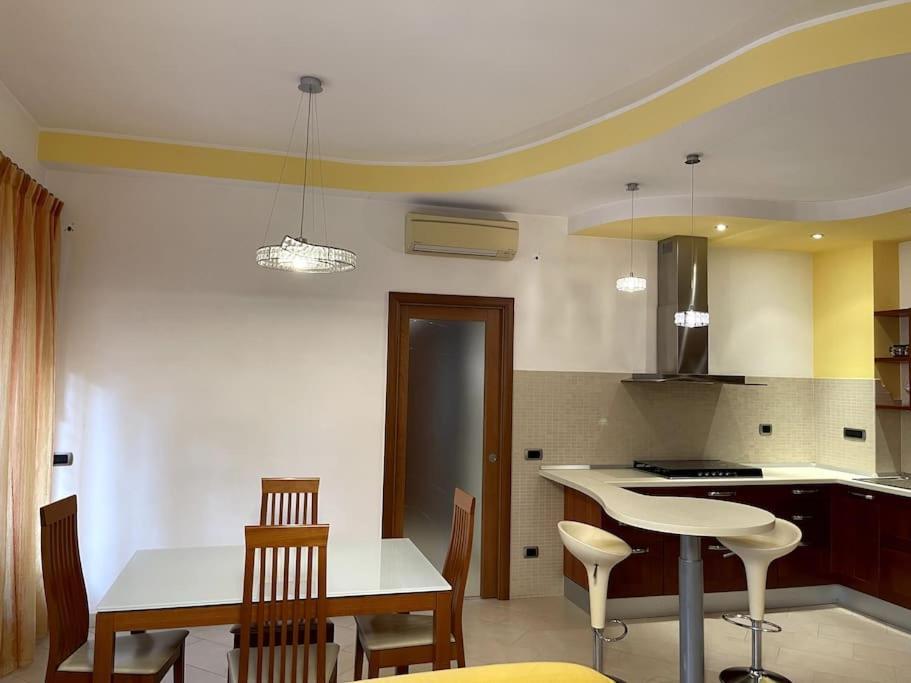 Delizioso E Silenzioso Appartamento A Roma Esterno foto